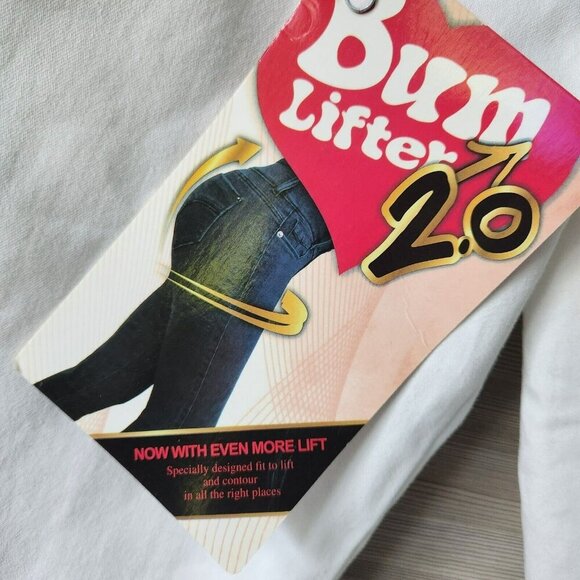 Hybrid And Company Women Size 5 Butt Lift V2 Super Comfy Stretch Denim Capri NEW - Picture 2 of 11